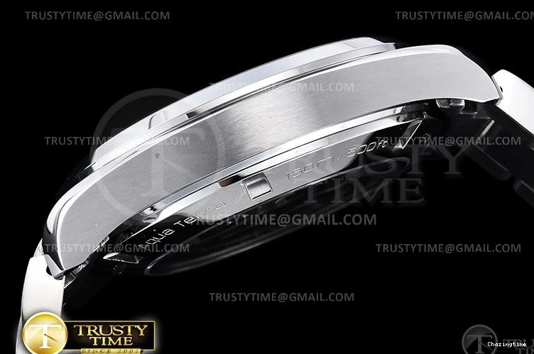 1031 OMG0659 – Aqua Terra 150m